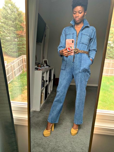 Want to try the denim jumpsuit trend, but not sure how? This post shares 5 ways to style a jumpsuit, especially if you’re petite. Target Jumpsuit Outfit, Boiler Jumpsuit Outfit, How To Style Denim Jumpsuit, How To Style A Denim Jumpsuit, Wide Leg Denim Jumpsuit, Denim Jumpsuit Outfit Fall, Denim Jumpsuit Street Style, Utility Jumpsuit Outfit, Jean Jumpsuit Outfit