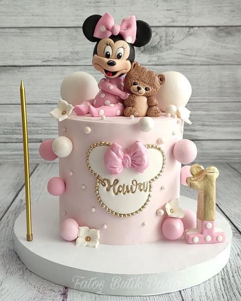 Mini Mouse Cake 1st Birthday, 1st Birthday Cake Minnie Mouse, Birthday Cake For Baby Girl 2nd, Tort Minnie Mouse, Dort Minnie, Minnie Cake Ideas, Minnie Mouse 2nd Birthday Cake, Minnie Mouse Birthday Cake Ideas, Mickey Mouse Torte