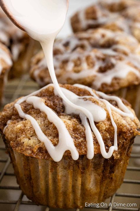 Cinnamon Roll Muffins - Eating on a Dime Muffins Recipes Cinnamon, Gluten Free Cinnamon Roll Muffins, Sour Cream Cinnamon Muffins, Cinnamon Swirl Muffins Recipes, Whole Wheat Cinnamon Muffins, Cinnamon Breakfast Muffins, Small Batch Cinnamon Muffins, Cinnamon Roll Muffin Recipes, Cinnamon Bun Muffins