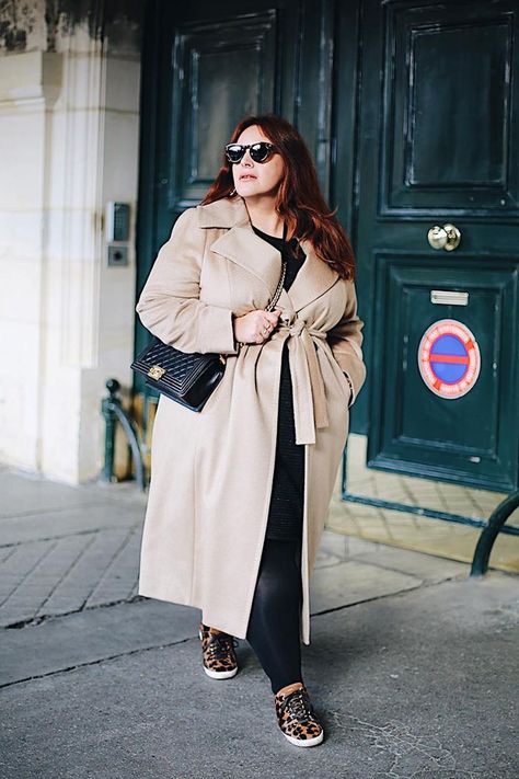 You—our Who What Wear readers—always have the coolest takes on spring trends. Today, see how our community is wearing trench coats in real life. Sezane Plus Size, Autumn Fashion Curvy, Plus Size Trench Coat, Plus Size Winter Outfits, Trench Coat Outfit, Plus Size Fall Outfit, Plus Size Fall Fashion, Plus Size Winter, Plus Size Fall