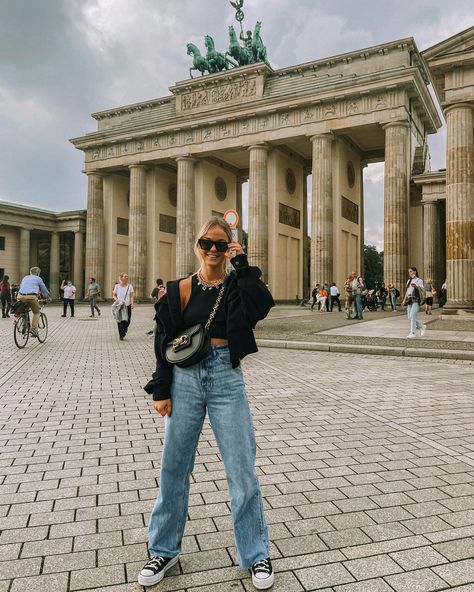 3 Days in Berlin — Signe Mengote Brussels Belgium Travel, Berlin Photography, Fashion Evolution, Berlin Photos, Berlin Street, Berlin Travel, Brandenburg Gate, Berlin City, Europe Photos