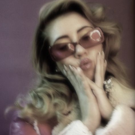 Kali Uchis Spotify Cover, Kali Uchis Playlist Cover, Pfp Kali Uchis, Kali Uchis Computer, Kali Uchis Widget, Kali Uchis Gif, Kali Uchis Pink, Kali Uchis Icons, Kali Uchis Pfp