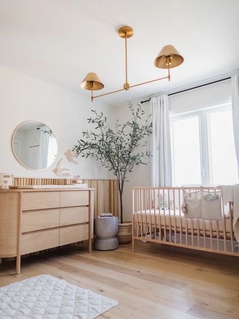 Leoni Colette's Nursery Reveal Nursery Layout, Baby Nursery Inspiration, Baby Room Neutral, Nursery Room Design, Baby Room Inspiration, Nursery Modern, Nursery Room Boy, Nursery Room Inspiration, Baby Room Design