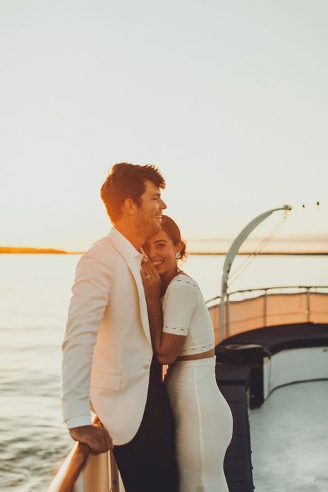 Yacht Photoshoot, Boat Engagement Photos, Cruise Photography, Boat Photoshoot, Yacht Aesthetic, Alternative Wedding Venue, Couple Cruise, Cruise Pictures, Yacht Wedding