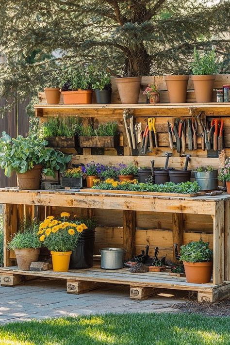 Create a functional potting bench using wooden pallets for your garden projects. #GardenProjects #DIYPottingBench #PalletProjects Diy Pallet Potting Bench, Potting Bench From Pallets, Diy Potting Station, Planting Station Potting Tables, Potting Bench Ideas With Sink, Potting Tables Diy, Winterize Plants, Potting Table Ideas, Potting Station Diy