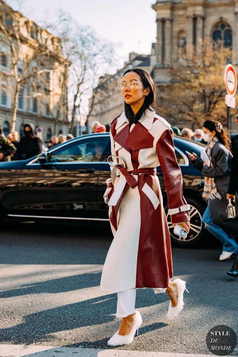 Street Style Fw 22/23, Tina Leung Street Style, Paris Fw 2022 Street Style, Tina Leung, 2022 Street Style, Yoyo Cao, Fw 2022, Reportage Photography, Streetstyle Fashion