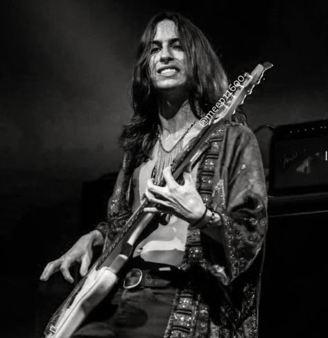 Gvf Aesthetic, Sammy Kiszka, Sam Kiszka, Crush Crush, Greta Van Fleet, New Rock, Band Photos, Pretty Men, Johnny Depp