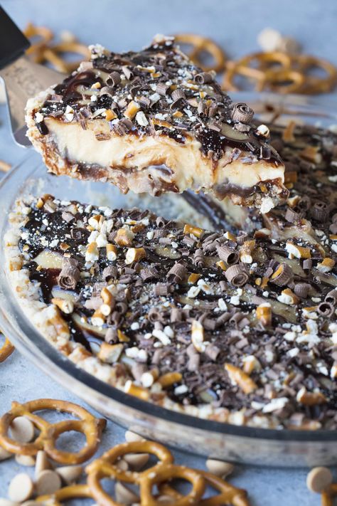 Hot Fudge Peanut Butter Pie, Peanut Butter Fudge Pie, Pie With Pretzel Crust, Hot Fudge Pie, Chocolate Peanut Butter Desserts, Fudge Pie, Stay At Home Chef, Pretzel Crust, Peanut Butter Mousse