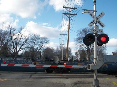 Railroad crossing gate with RECO LED's, Western-Cullen Hayes LED's and Type 2 0777 E-bells on North 9th Street in Rochelle, IL Procreate References, Railway Crossing, Railroad Lights, Train Costume, Train Crossing, Gate Pictures, Railroad Crossing Signs, Railroad Images, Via Rail