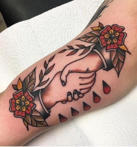 Shaking Hands Tattoo, Traditional Tattoo Man, Traditional Hand Tattoo, Traditional Tattoo Inspiration, Hands Tattoo, Bicycle Tattoo, Kunst Tattoos, Traditional Tattoo Sleeve, Shaking Hands