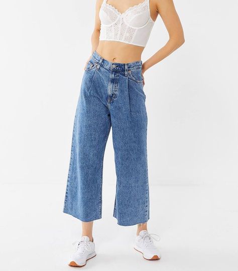 Levi's Cropped Leg Denim Jeans, Wide Rib Cage Outfits, Wide Rib Cage, Levis Ribcage Jeans Feelin Cagey, Levis Ribcage Wide Leg Jeans, Luxury Wide-leg Cropped Denim Jeans, Levi's Wide-leg Cotton Bottoms, Levi's Ribcage, Levis Ribcage