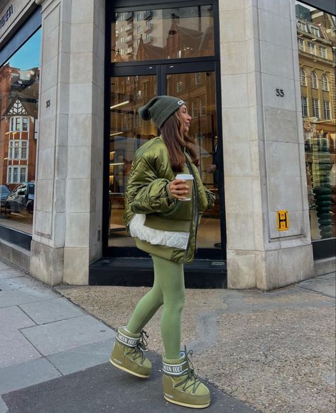 Women fashion green palette outfit bomber moon boots Khaki Moon Boots Outfit, Green Moon Boots Outfit, Green Moonboot Outfit, Winter Outfits Moon Boots, Green Boots Outfit Winter, Low Moon Boots Outfit, Moon Boots Outfit Winter Snow, Moon Boot Outfit, Moonboots Outfits