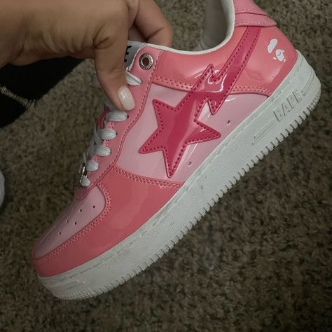 Bape pink sneakers Pink Bape Sneakers, Pink Bapesta Shoes, Pink Bape Outfit, Bapesta Pink, Pink Bapestas, Dollette Shoes, Bapesta Shoes Outfit, Pink Bape Hoodie, Bape Pink