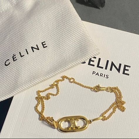 Celine Bracelet Celine Aesthetic, Celine Jewelry, Celine Bracelet, Celine Accessories, Abstract Wallpaper Backgrounds, Signature Jewelry, Stitch Disney, Arm Candy, Luxury Jewelry