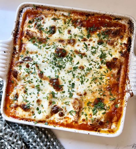 Quick and Easy Lasagna For Two Easy Lasagna Recipe For 2, 8x8 Lasagna, Lasagna Recipe For 4 People, Small Lasagna Recipe For Two, Lasagna Recipe 8x8 Pan, Lasagna Recipe For Two, Lasagna Recipe For 2, Lasagna For 2, Small Lasagna Recipe