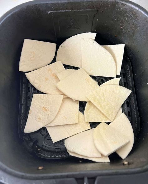 Air Fryer Tortilla Chips (Low Carb) - Recipe Diaries Zero Carb Tortilla Chips Air Fryer, Low Carb Tortilla Chips Air Fryer, Zero Net Carb Tortillas Recipes, Low Carb Air Fryer Snacks, Keto Tortilla Chips Air Fryer, Air Fry Tortilla Chips, Zero Carb Tortilla Chips, Zero Carb Tortilla Recipe Ideas, Noom Snacks