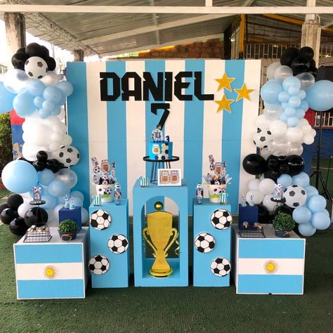 Argentina Themed Party, Messi Birthday Decoration, Lionel Messi Birthday Party Ideas, Messi Soccer Birthday Party, Argentina Birthday Theme, Messi Birthday Party Ideas Argentina, Messi Bday Party, Messi Party Decorations, Messi Party Ideas