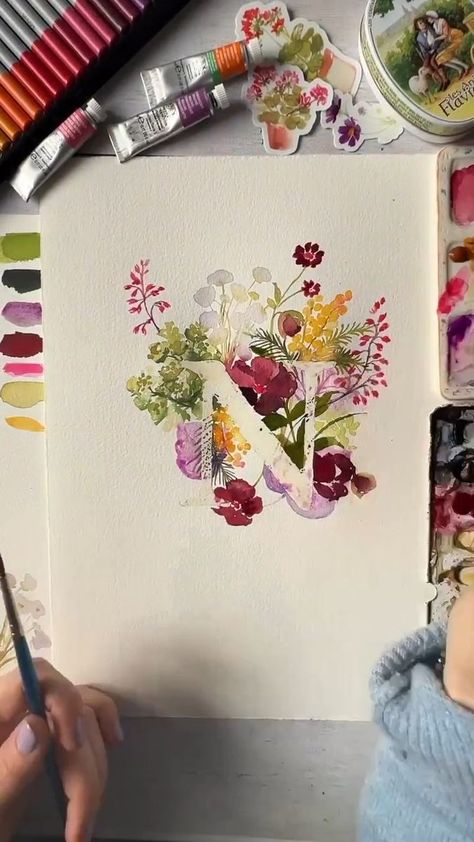 Which letter would you get? Blanche of Etsy shop LEAUBLEUE makes watercolor monograms and we can't think of a better gift idea ✨🎁✨ | Etsy Monogram Art, Watercolor Monogram, Floral Watercolor Paintings, Watercolor Paintings For Beginners, Watercolor Lettering, Watercolour Inspiration, Watercolour Gift, Watercolor Art Lessons, Dot Art Painting