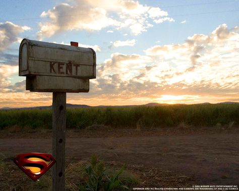 Smallville Aesthetic, Kent Farm, Jonathan Kent, Jon Kent, Superman Returns, Martian Manhunter, Superman Lois, Lois Lane, Smallville