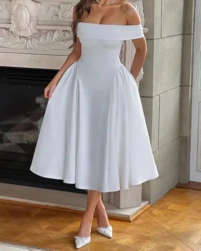 Women's Fashion Short Personalized Satin Dress #SatinDress #PersonalizedDress #Fashionista #OOTD #DressLove #StylishLook #SatinStyle #FashionForward #DressObsessed #OutfitInspiration #TrendyDress #FashionFinds #DressAddict #StyleInspiration #FashionGram #DressEnvy #ChicStyle #DressCrush #FashionistaVibes #DressPerfection #FashionGoals #StatementDress #DressUp #FashionFlair #DressDreams #SatinFashion #PersonalizedStyle #DressToImpress #FashionistaLife #SatinChic Homecoming Dresses Corset, Midi Dress Wedding Guest, Maxi Dress Sale, Sparkle Dress, Dresses By Length, Formal Dresses Prom, Evening Attire, Prom Party Dresses, Glamorous Evening Gowns