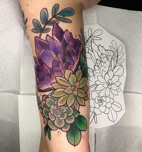 Geode Tattoo, Amethyst Tattoo, Crystal Tattoo Ideas, Crystal Tattoos, Succulent Tattoo, Mushroom Crystal, Crystal Tattoo, Crystal Geode, Creative Tattoos