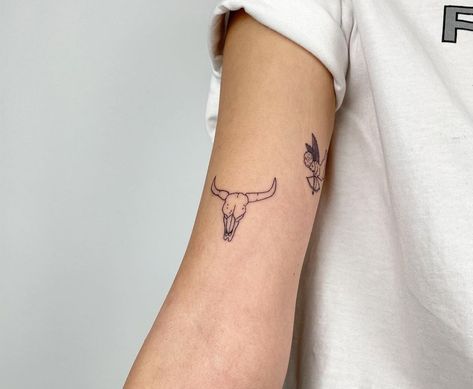 Fine Line Cowgirl Tattoo, Fine Line Longhorn Tattoo, Fine Line Bull Tattoo, Small Cow Skull Tattoo, Fine Line Cow Tattoo, Punchy Tattoos, Cow Skull Tattoo, Longhorn Tattoo, Cow Skull Tattoos