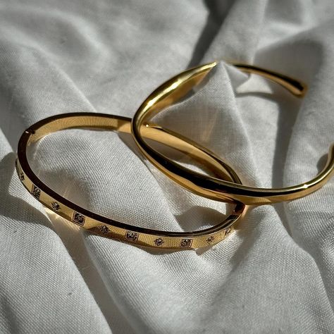 Introducing our 2 new bangles both are available in either Gold or Silver 🤎 • ‘Lia’ Bangle - simple, sleek, geometric statement design • ‘Gianna’ Bangle - shinny starry diamond detailing - - - 💻alanijewellery.com #jewelry #bangles #bracelets #giftideas #productlaunch #new Jewelry Bangles, Bangles Bracelets, Product Launch, Bangles, Sleek, Silver, Gold, Quick Saves, Design