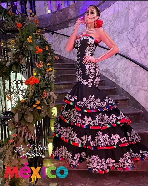 La Catrina Dress, Dia De Los Muertos Wedding Ideas Dresses, Mexican Wedding Dress Traditional, Mexican Inspired Wedding Dress, Mexican Prom Dress, Mariachi Dress, Catrina Dress, Mexican Fancy Dress, Catrina Costume