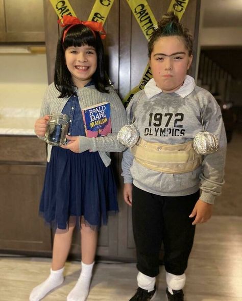 Matilda Matilda Dress Up, Matilda Costume, Childrens Halloween Costumes, Best Costume Ever, Everything Pumpkin, Old Halloween Costumes, Epic Costumes, Book Costumes, World Book Day Costumes