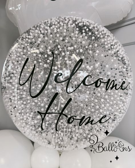 Welcome to a dreamy celebration! 🌙☁️ Our “Cloud & Moon” balloon setup is perfect for creating a magical and serene atmosphere for baby showers, birthdays, or welcome home events. Designed with adorable cloud balloons, a sparkling moon, and a cluster of fluffy white balloons, this setup is guaranteed to impress. 📍 Located in London 🚚 We deliver across the city! 💌 DM us to order your custom setup today! Add a touch of magic to your special day with Oballoons. 🥰🎈 #LondonBalloons #BalloonDe... Cloud Balloons, Moon Balloon, White Balloons, Welcome Home, Baby Showers, Special Day, In London, The City, Balloons