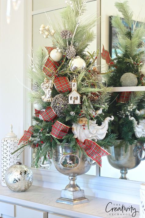 Christmas Tree In Champagne Bucket. Holiday Decorations Diy, Christmas Vignettes, Elegant Christmas Decor, Champagne Bucket, Tabletop Christmas Tree, Christmas Tree Inspiration, Christmas Interiors, Gorgeous Christmas, Christmas Floral