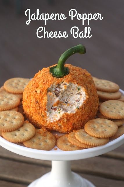 Cheese Ball In Shape Of Pumpkin, Jalapeno Popper Cheese Ball Pumpkin, Jalepeno Popper Cheese Ball Pumpkin, Pumpkin Cheese Ball Doritos, Halloween Food Appetizers Parties, Fall Halloween Appetizers, Food Network Halloween Recipes, October Bunco Food, Pumkin Carving Party Food Ideas