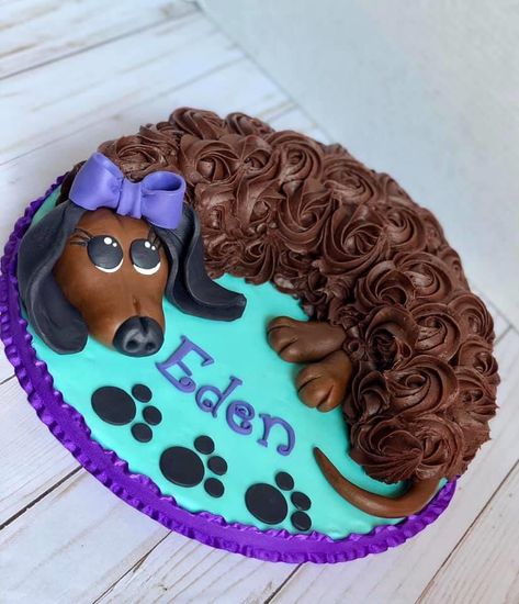 Dachshund Cupcake Cake, Sausage Dog Birthday Cake, Daschund Cakes, Dog Design Birthday Cake, Dachshund Cake Ideas, Wiener Dog Cake, Dachshund Birthday Cake, Dachshund Birthday Party, Sausage Dog Cake