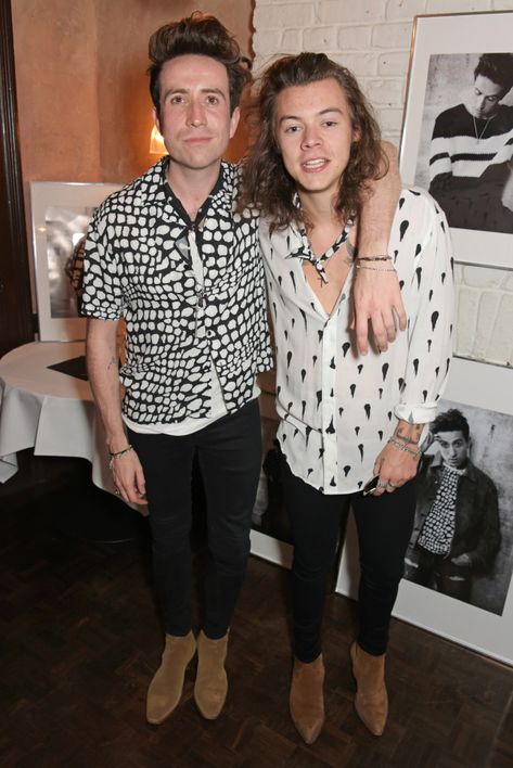 Harry Styles Boots, Celeb Party, Harry Styles 2015, Nick Grimshaw, Harry Styles Wallpaper, Hipster Mens Fashion, Harry Styles Pictures, Harry Edward Styles