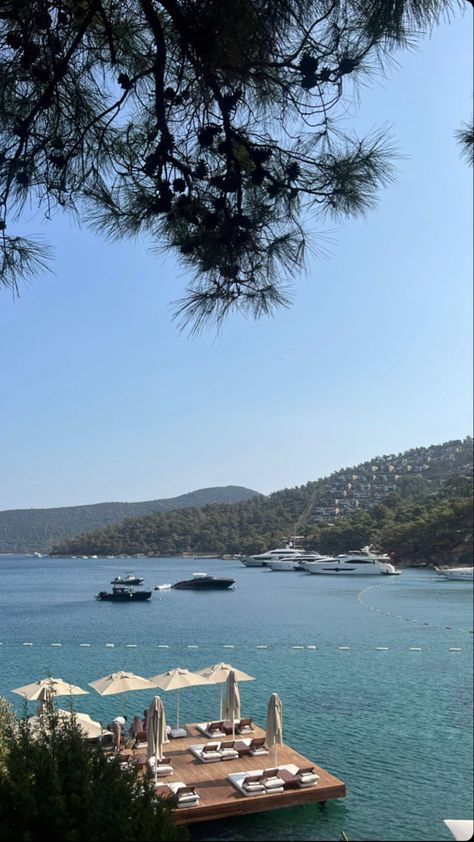 Bodrum Turkey Aesthetic, Bodrum Turkey Photography, Bodrum Aesthetic, Bodrum Wedding, Turkey Resorts, Turkey Bodrum, Girls Trip Destinations, Yacht Aesthetic, Turkey Trip