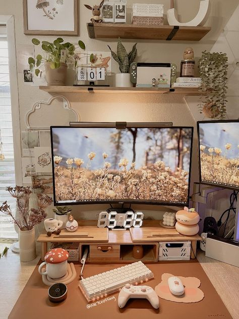 Forest Core Bedroom Aesthetic, Cozy Gamer, Gaming Desk Setup, Cozy Gaming, Cozy Desk, Study Desk Decor, Bangunan Minecraft, Gamer Setup, Gamer Room Decor