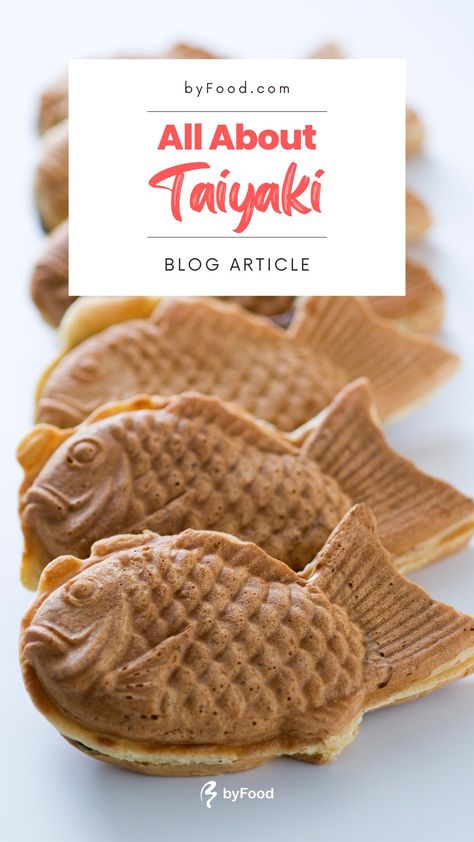 Japanese Taiyaki, Matcha Custard, Food In Japan, Japanese Pastries, Japanese Dessert Recipes, Asian Dessert Recipes, Sweet Red Bean Paste, Sweet Red Bean, Japanese Street Food