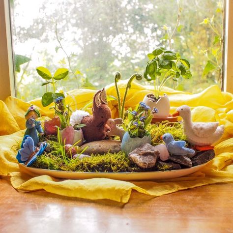 Waldorf Easter Ideas, Waldorf Spring, Lent Activities, Spring Nature Table, Lent Ideas, Waldorf Kids, Shrove Tuesday, Waldorf Crafts, Birthday Traditions