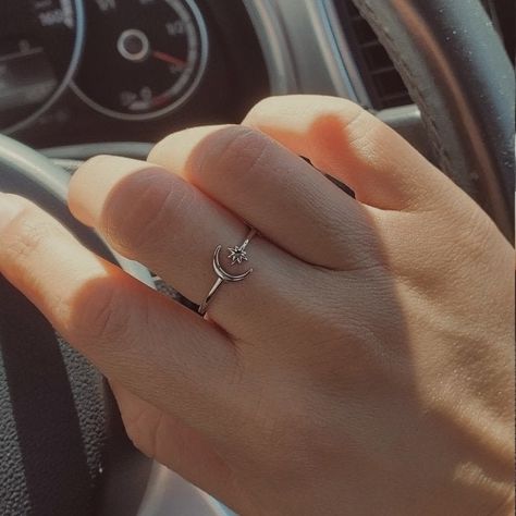 Moon Ring Design, Silver Moon Ring, Moon Star Ring, Moon Rings, Quinceanera Jewelry, Ring Moon, Crescent Moon Ring, Quartz Engagement Ring, Moon And Star Ring