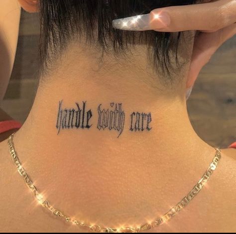 Front Neck Tattoo, Small Neck Tattoos, Throat Tattoo, Grunge Tattoo, Neck Tattoos Women, Tattoo Aesthetic, Writing Tattoos, Tattoo Templates, Tattoos For Black Skin