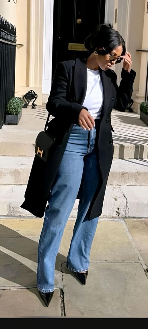 Denim Shirt Blazer Outfit, Medical Appointment Outfit, Navy Peacoat Women Outfit, How To Style A Green Jacket, Black Cargo Jeans Outfit Women, Jean And Jacket Outfit, New York Chic Outfits, Outfits With Braids Black Women, Long Denim Coat Outfit