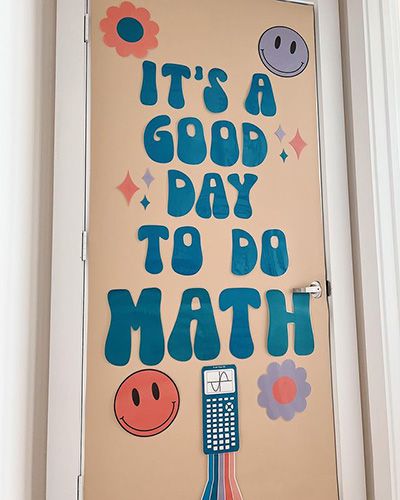 High School Decorations Ideas, Cute Math Classroom Decor, Math Teacher Classroom Decor Ideas, Classroom Door Ideas Math, High School Bulletin Board Ideas Math, Math Poster Ideas High School, Math Door Decorations Classroom, Math Teacher Decor, Math Class Door Decorations