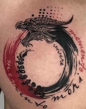 Dragon Tattoo Circle, Male Chest Tattoos, Black Watercolor Tattoo, Circle Tattoo Design, 22 Tattoo, Round Tattoo, Art Inspired Tattoos, Ouroboros Tattoo, Stunning Tattoos