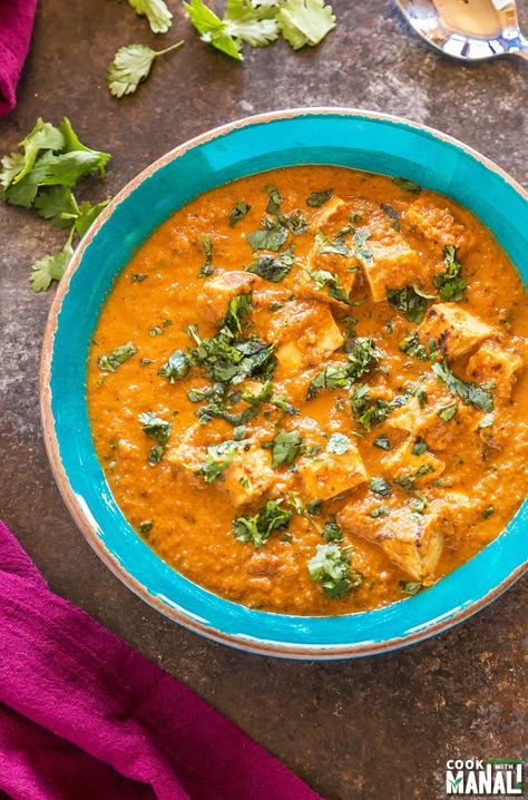 Tofu Tikka Masala Recipe, Slow Cooker Tikka Masala, Tofu Tikka Masala, Tofu Tikka, Tofu Recipes Healthy, Tofu Recipes Easy, Tikka Masala Recipe, Grilled Tofu, Vegetarian Curry