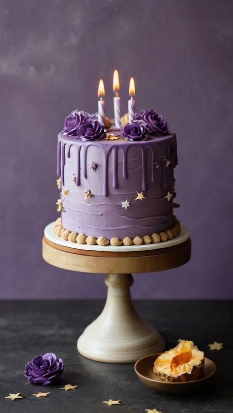 Purple Gold Cake, Purple And Gold Cake, Purple Birthday Cake Ideas, Purple Birthday Cake, Purple Desserts, 9th Birthday Cake, Purple Cakes Birthday, Gold Birthday Cake, Purple Cakes