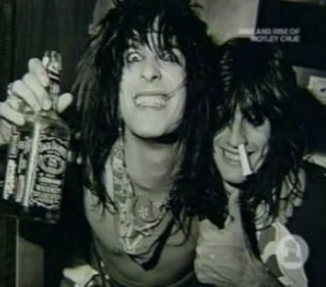 Terror Twins Nikki And Tommy, Nikki Sixx Tommy Lee, Too Fast For Love, 80s Pictures, Terror Twins, Rocker Boy, Mick Mars, Emo Boyfriend, Vince Neil