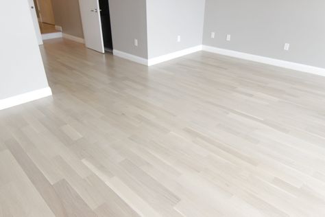 Don't like the busy looking grain floors. Choose 4" select & better rift and quarter sawn solid white oak hardwood flooring for a straight grain modern look. This floor is finished with Bona NordicSeal and top coated with Bona Traffic HD satin. Modern Wood Floors, Oak Hardwood Floors, Refinish Wood Floors, Red Oak Floors, Light Floors, Hardwood Floor Colors, White Wood Floors, Real Hardwood Floors, White Oak Hardwood Floors