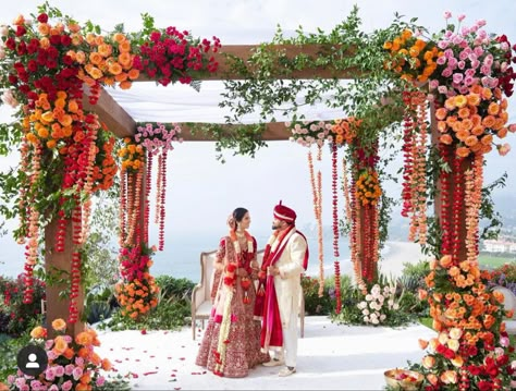 Gazebo Wedding Decorations, Hindu Wedding Decorations, Indian Wedding Theme, Mandap Design, Indian Wedding Flowers, Backyard Wedding Decorations, Hindu Wedding Ceremony, Destination Wedding Decor, Wedding Decors