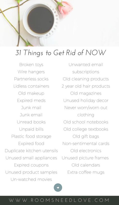 Minimize Wardrobe, Decluttering Ideas Minimalism, Minimalist Mama, Clutter Help, Diy Home Updates, Mom Time Management, College Textbook, Schedule Organization, Old Makeup