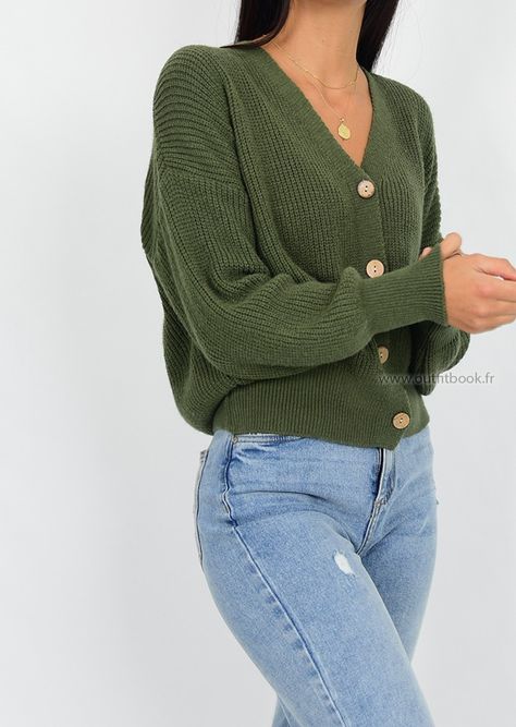 Green Button, Cute Pins, Oversized Sweater, Cardigans, Outfit Inspirations, Button Up, Green, Pins